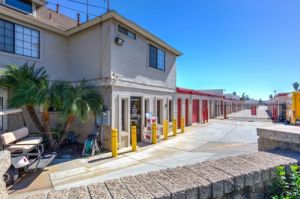 CubeSmart Self Storage - Fallbrook