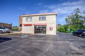 CubeSmart Self Storage - Lombard