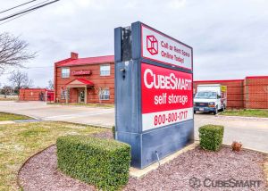 CubeSmart Self Storage - Garland - 2375 Arapaho Rd